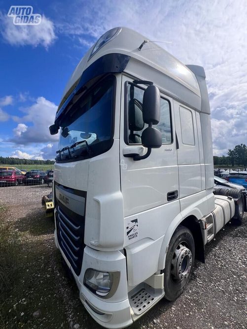 DAF XF460FT 4x2 2016 m Vilkikas