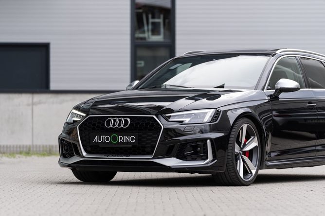 Audi RS 4 2018