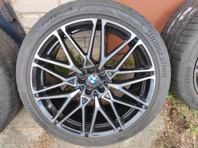 BMW X5M X6M Competition M818 R21 ratlankiai su padangomis