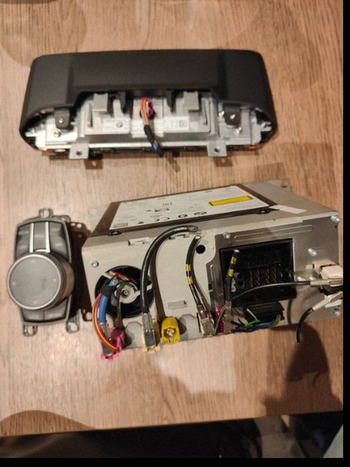 BMW X5 F15 F16 NBT EVO magnetola + CID 10,25 ekranas + iDrive kontroleris